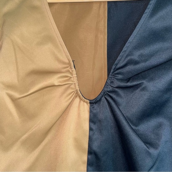 Crosby by Mollie Burch Anya 2 Tone Blouse - Picture 3 of 6